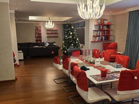 5 otaqlı yeni tikili - Şah İsmayıl Xətai m. - 240 m²