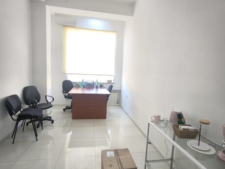 1 otaqlı ofis - Azadlıq Prospekti m. - 30 m²