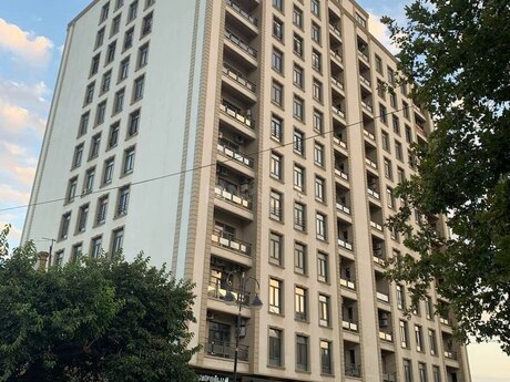 Объявление №5813663 - Баку, м. 28 мая, 2-комн., 91 м², 9/16 этаж