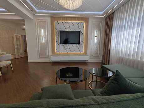 Ağ şəhərdə 3 otaqlı yeni tikili mənzil kirayə verilir, 165 m², 2 800 AZN/ay, şəkil 5 / 12