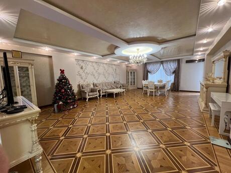4 otaqlı yeni tikili - Nərimanov r. - 225 m²
