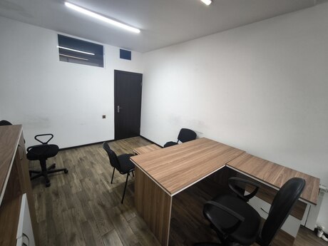 1-комн. офис - м. Азадлыг проспекти - 21 м²