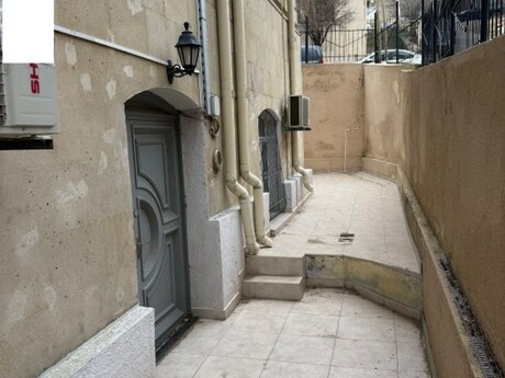 Obyekt - İçəri Şəhər m. - 140 m²