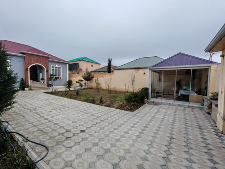 3 otaqlı həyət evi/bağ evi - Savalan q. - 110 m²