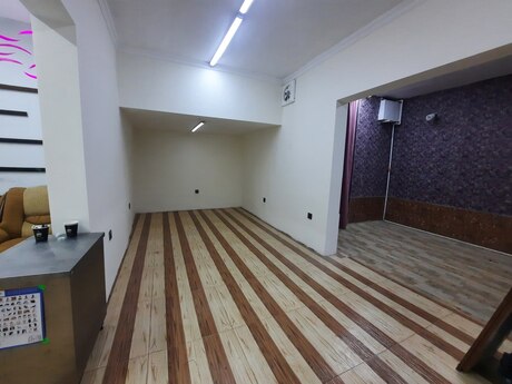 Obyekt - 20-ci sahə q. - 110 m²