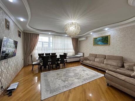 3 otaqlı yeni tikili - Şah İsmayıl Xətai m. - 148 m²