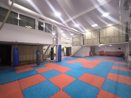 Obyekt - Azadlıq Prospekti m. - 275 m²