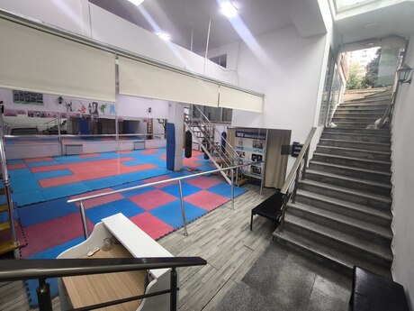 Obyekt - Azadlıq Prospekti m. - 275 m²