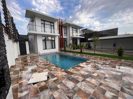 4 otaqlı həyət evi/bağ evi - Mərdəkan q. - 300 m²