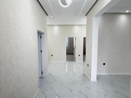 4 otaqlı həyət evi/bağ evi - Mərdəkan q. - 140 m²