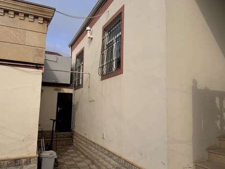 3 otaqlı həyət evi, 70 m², Əmircan: 152 000 ₼ 4