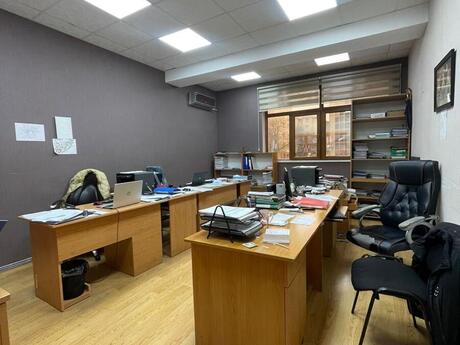 5-комн. офис - Наримановский  р. - 220 м²