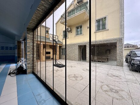 5 otaqlı həyət evi/bağ evi - Neftçilər m. - 300 m²
