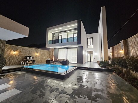 4 otaqlı həyət evi/bağ evi - Mərdəkan q. - 250 m²