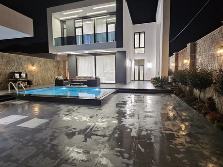 4 otaqlı həyət evi/bağ evi - Mərdəkan q. - 250 m²