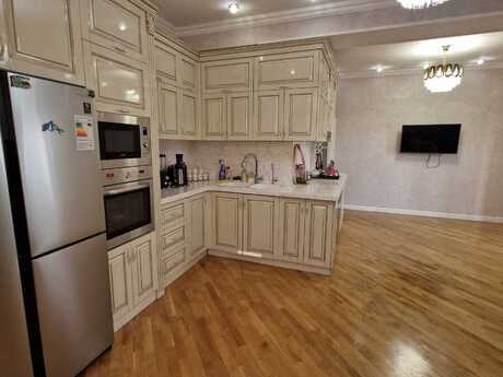 5 otaqlı yeni tikili - Sumqayıt - 250 m²