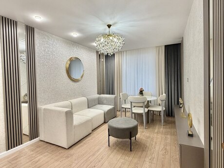 2 otaqlı köhnə tikili - Elmlər Akademiyası m. - 42 m²