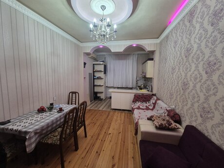 Elan №5815598 - Bakı, Suraxanı r., 2 otaqlı, 52 m², 5/12 mərtəbə