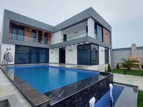 4 otaqlı həyət evi/bağ evi - Bilgəh q. - 500 m²