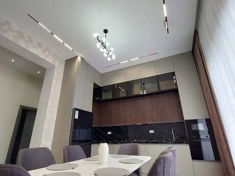 4 otaqlı həyət evi/bağ evi - Mərdəkan q. - 250 m²