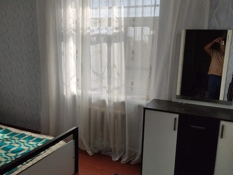 2 otaqlı köhnə tikili - Neftçilər m. - 45 m²
