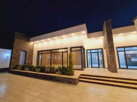 4 otaqlı həyət evi/bağ evi - Şüvəlan q. - 220 m²