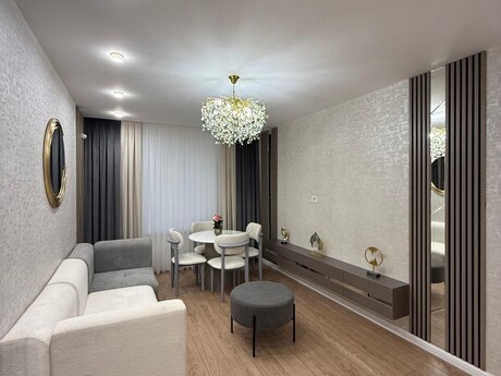 2 otaqlı köhnə tikili - Elmlər Akademiyası m. - 55 m²