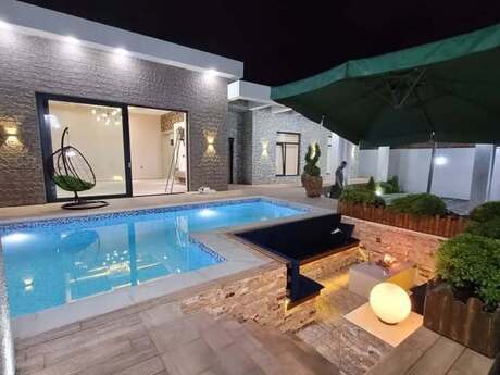4 otaqlı həyət evi/bağ evi - Mərdəkan q. - 230 m²