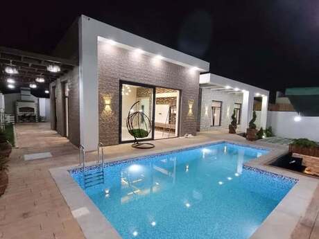 4 otaqlı həyət evi/bağ evi - Mərdəkan q. - 230 m²