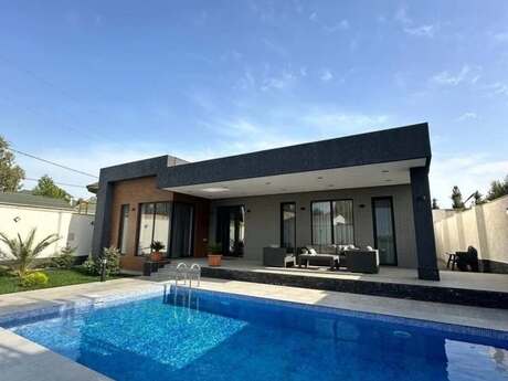 4 otaqlı həyət evi/bağ evi - Bilgəh q. - 250 m²
