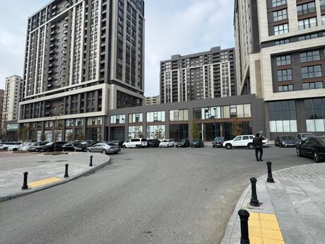 Obyekt - Şah İsmayıl Xətai m. - 301 m²