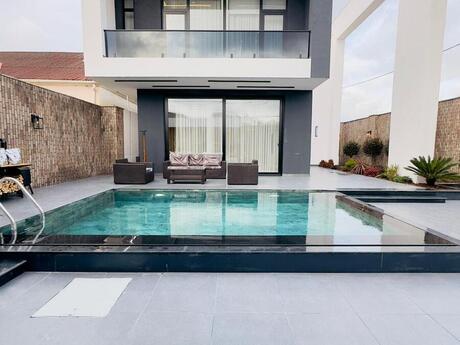 5 otaqlı həyət evi/bağ evi - Mərdəkan q. - 250 m²