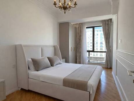3 otaqlı yeni tikili - 28 May m. - 120 m²