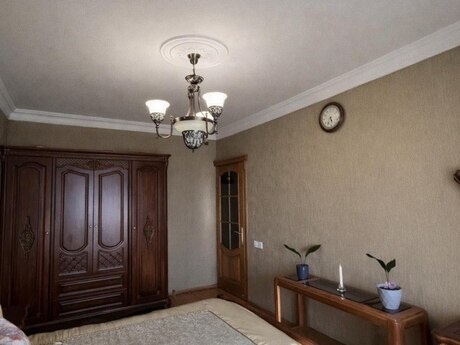 4 otaqlı köhnə tikili - Əhmədli m. - 105 m²