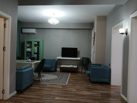 2 otaqlı yeni tikili - 8 Noyabr m. - 65 m²
