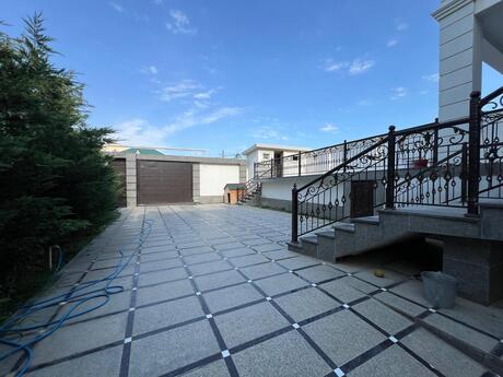 7 otaqlı həyət evi/bağ evi - Badamdar q. - 550 m²