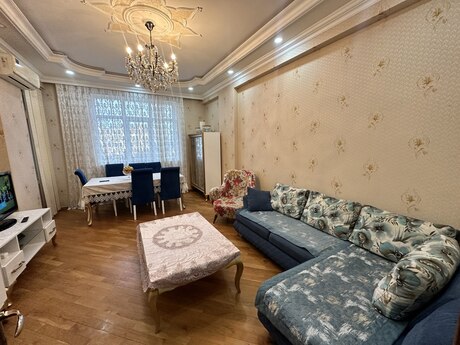 2 otaqlı köhnə tikili - Yeni Günəşli q. - 84 m²