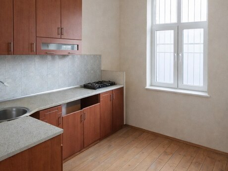 2 otaqlı köhnə tikili - Xırdalan - 45 m²