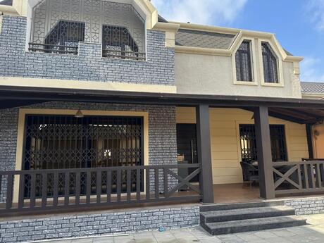 8 otaqlı həyət evi/bağ evi - Badamdar q. - 468 m²
