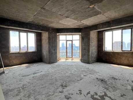 4 otaqlı mənzil, 184 m², 28 May: 540 000 ₼ 5
