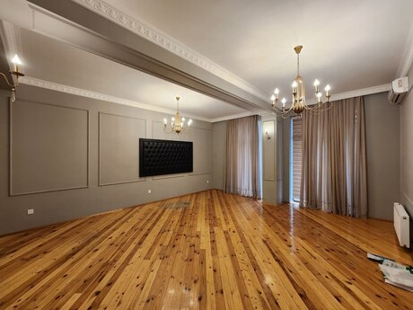 3 otaqlı ofis - Xətai r. - 140 m²