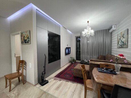 2 otaqlı yeni tikili - 8 Noyabr m. - 65 m²