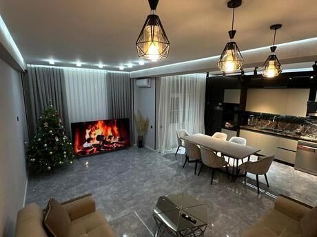 4 otaqlı yeni tikili - Xətai r. - 130 m²