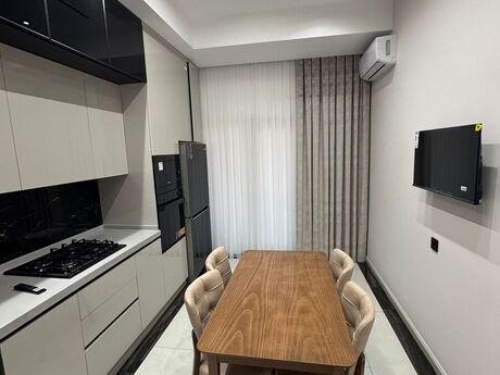 3-room apartment for rent, 130 m², 28 Park Residence: 2 200 ₼/mo 5