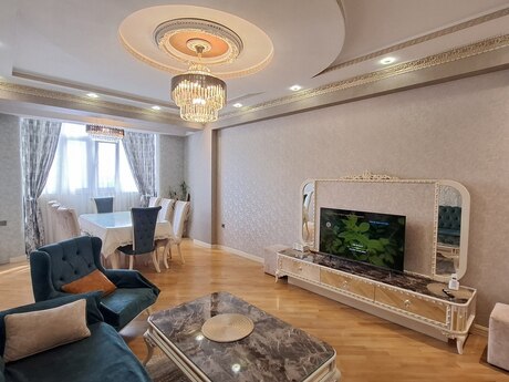 4 otaqlı mənzil, 130 m², Azadlıq Prospekti: 375 000 ₼ 5