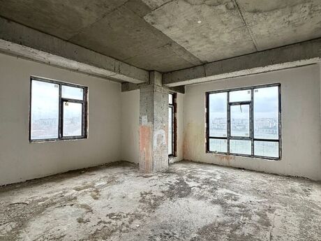 Elan №5819130 - Bakı, Gənclik m., 4 otaqlı, 229 m², 5/13 mərtəbə