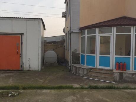 Obyekt - Binəqədi q. - 220 m²