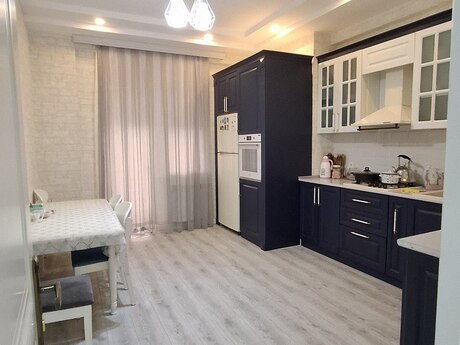 3 otaqlı mənzil, 120 m², Azadlıq Prospekti: 320 000 ₼ 5