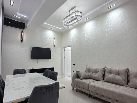 Объявление №5819372 - Баку, м. Нариман Нариманов, 3-комн., 100 м², 18/19 этаж