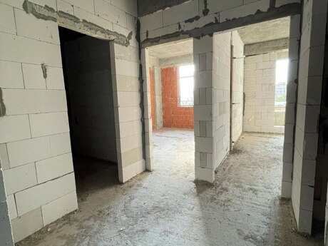 2 otaqlı yeni tikili - Qara Qarayev m. - 70 m²
